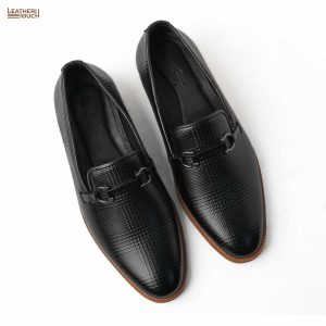 Tassel 002 - Image 2