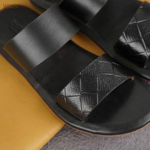 Block Dice Slipper - Image 2